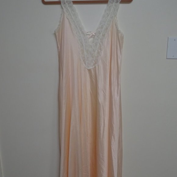 Vintage Intime of California Nightgown Pink Size P - Picture 5 of 8